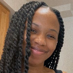 Meet your Posher, Alyshia